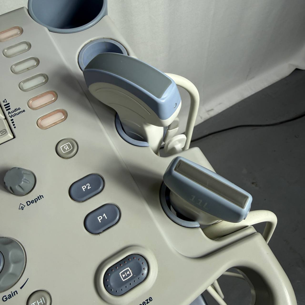 GE헬스케어 로직 P6 (LOGIQ P6) Ultrasound System - photo 3