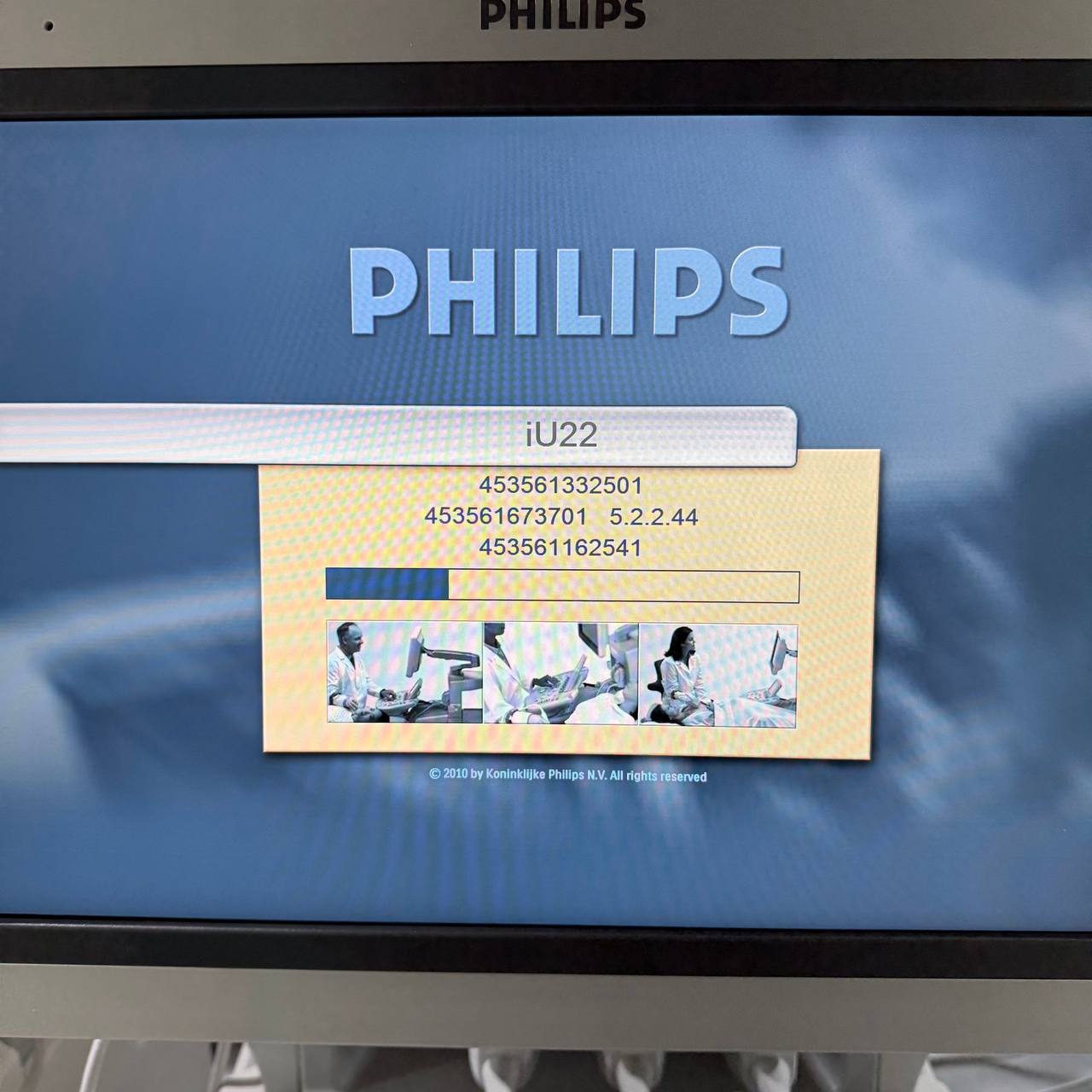 필립스 iU22 Ultrasound Machine - photo 3