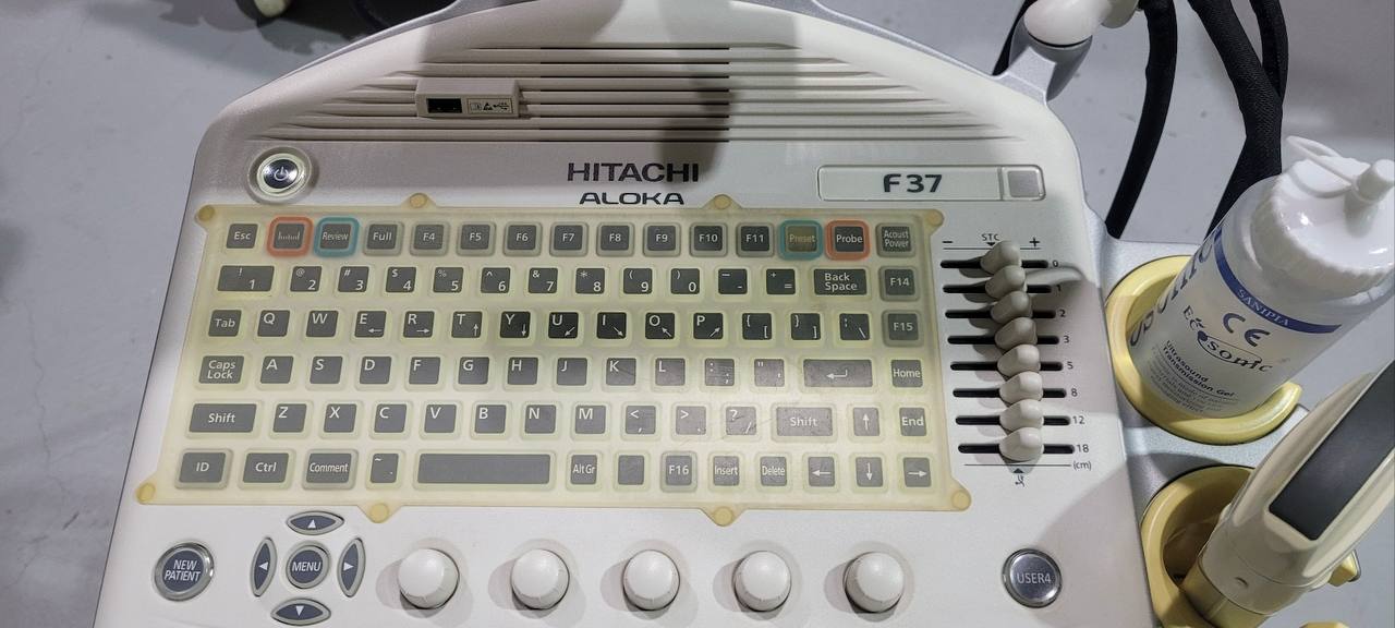 히타치 알로카 F37 Ultrasound System - photo 4