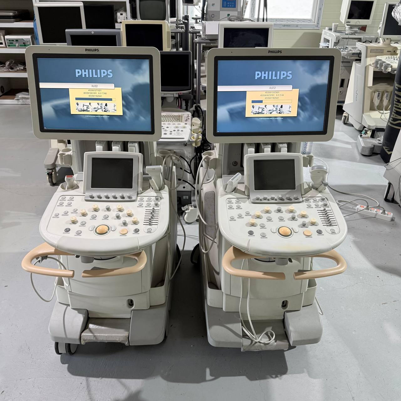 필립스 iU22 Ultrasound Machine - photo 4
