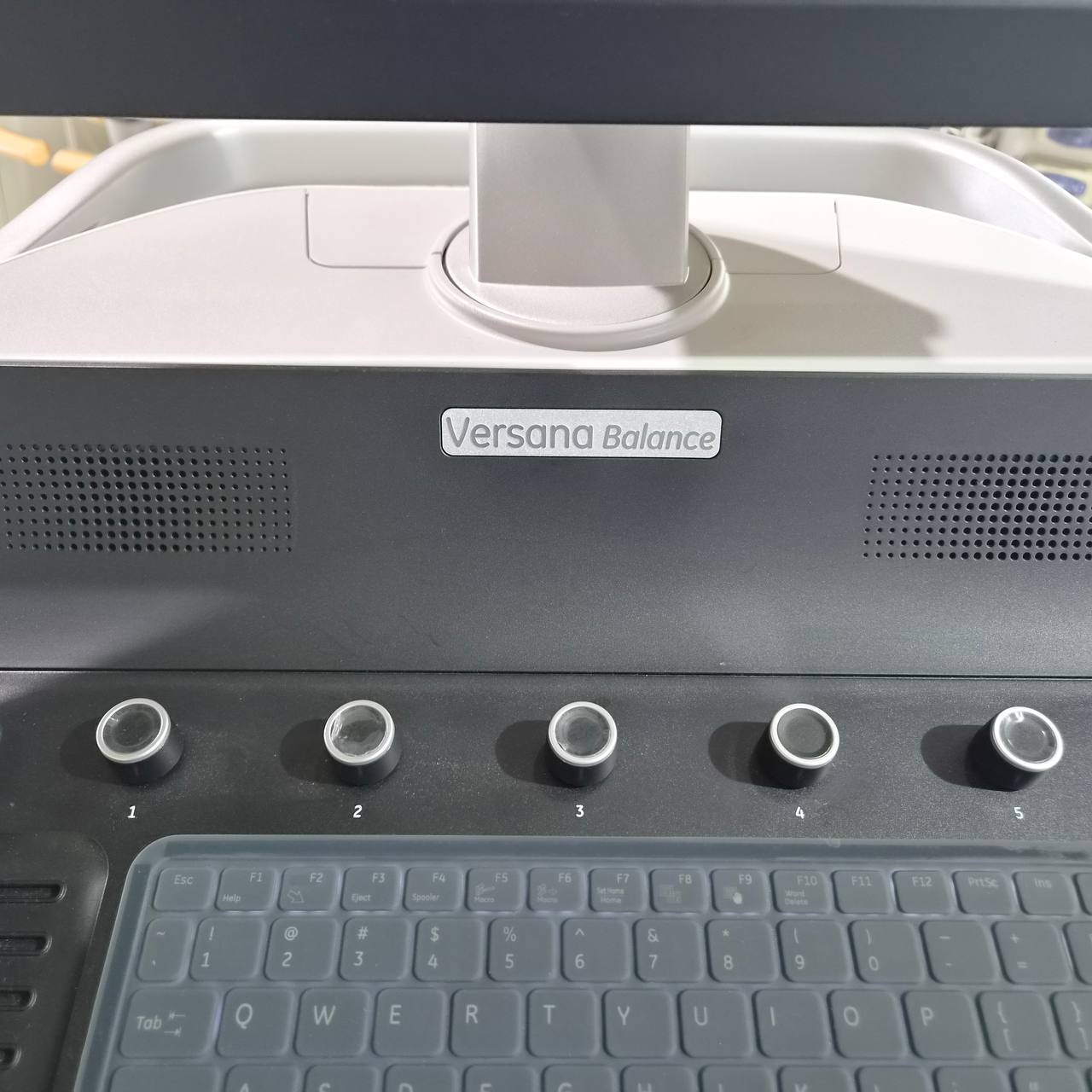Used GE HealthCare Versana Balance (2021) Ultrasound Machine for Sale