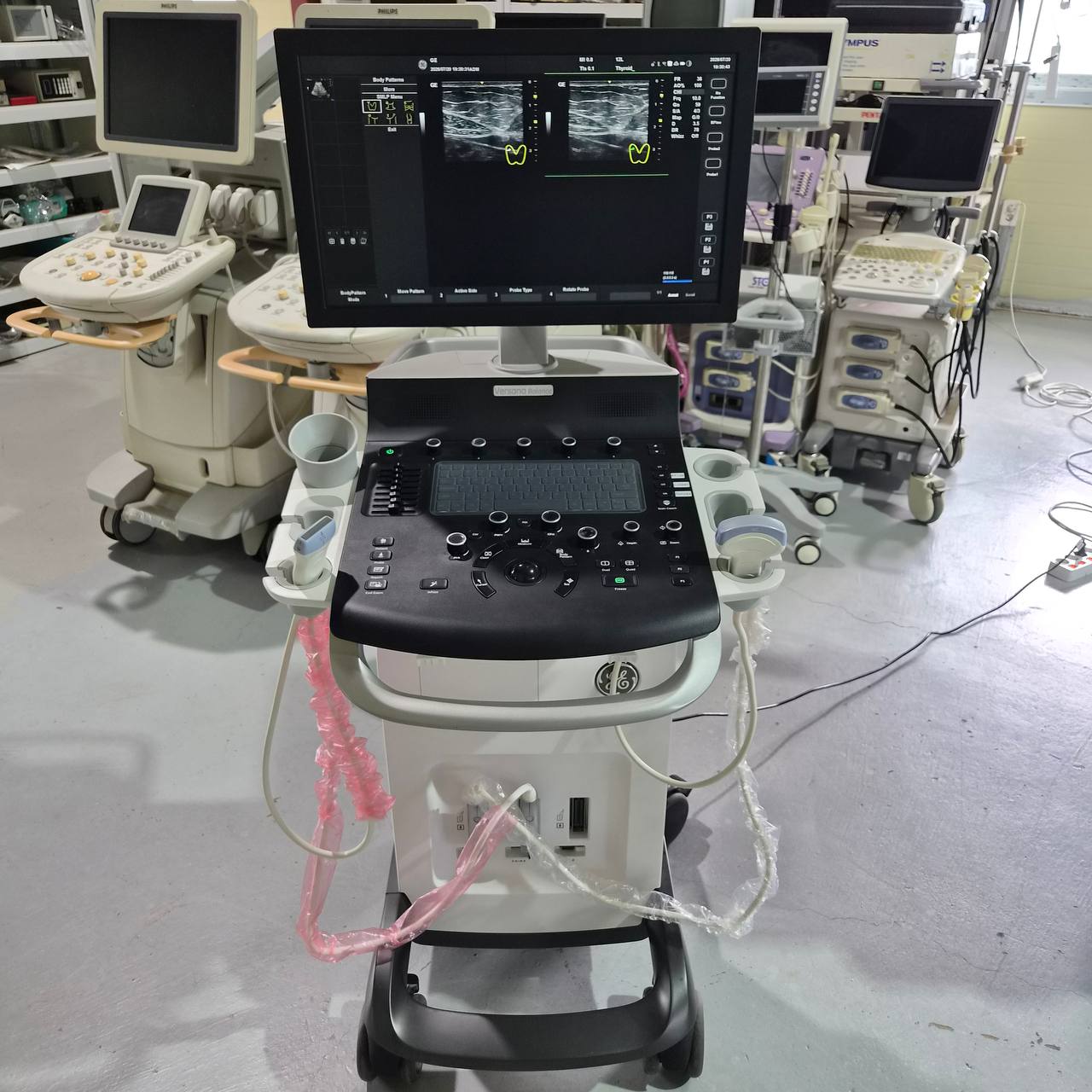Used GE HealthCare Versana Balance (2021) Ultrasound Machine for Sale