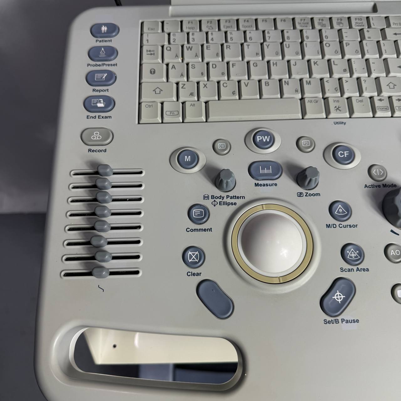 GE헬스케어 로직 P6 (LOGIQ P6) Ultrasound System - photo 6
