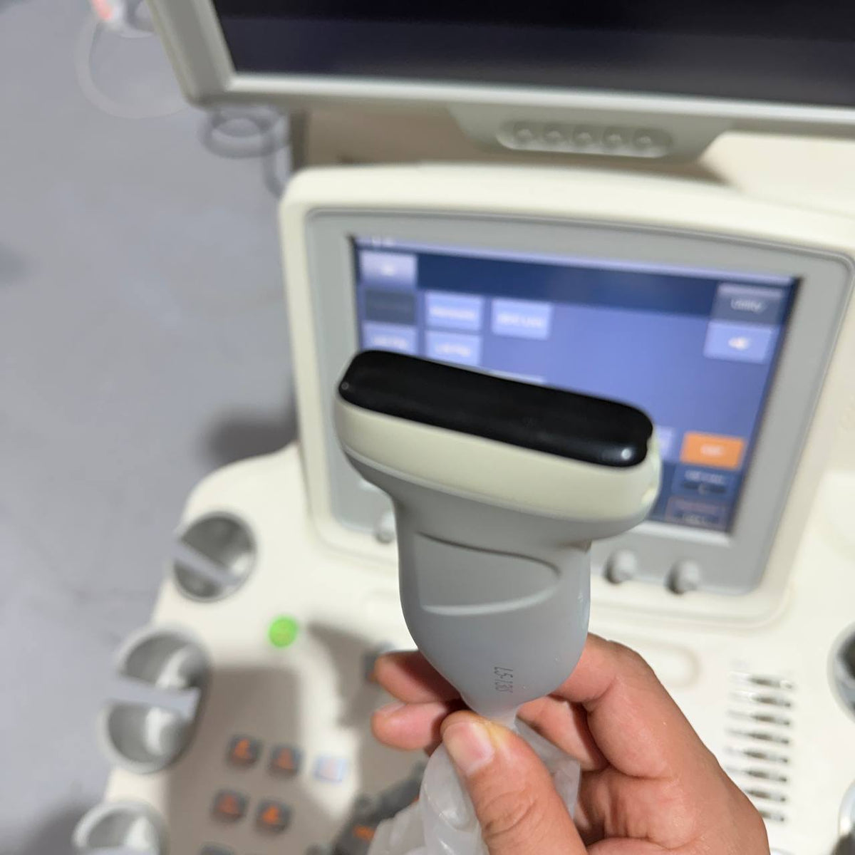 삼성메디슨 Accuvix V20 Ultrasound System - photo 10