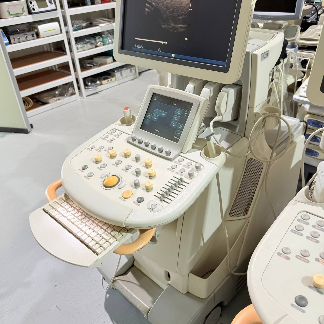 필립스 iU22 Ultrasound Machine - photo 13