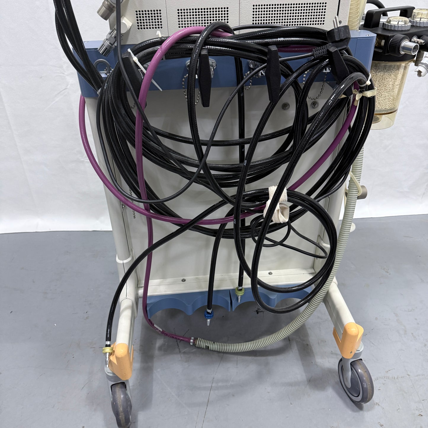 Used Drager Fabius Anesthesia Machine & Enflurane Vapor 2000 For Sale